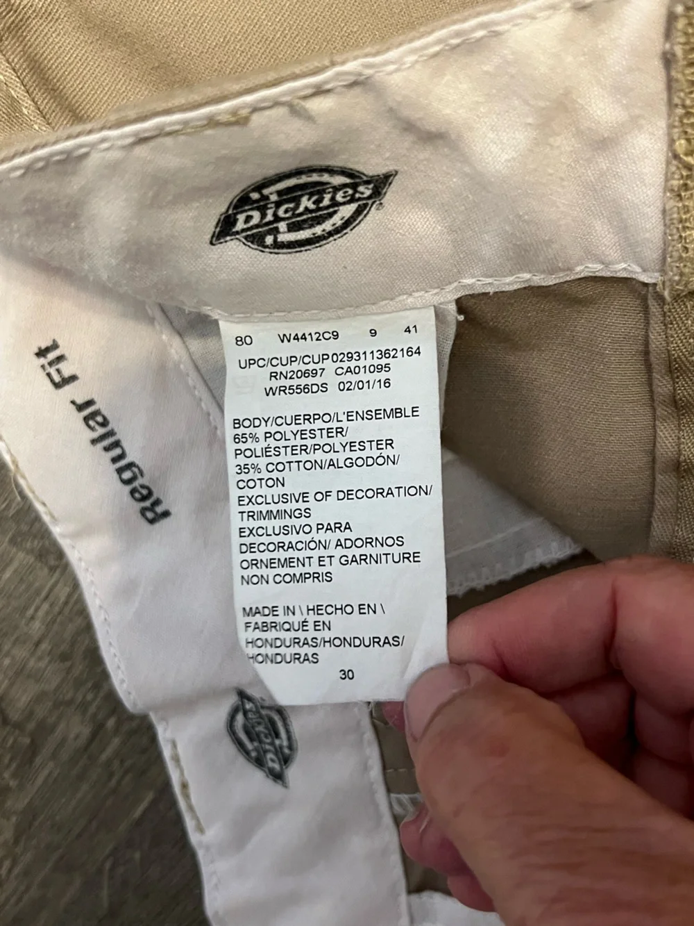 Dickies Shorts Cargo Pockets Loose Fit Comfort Tan Casual Mens Size 30